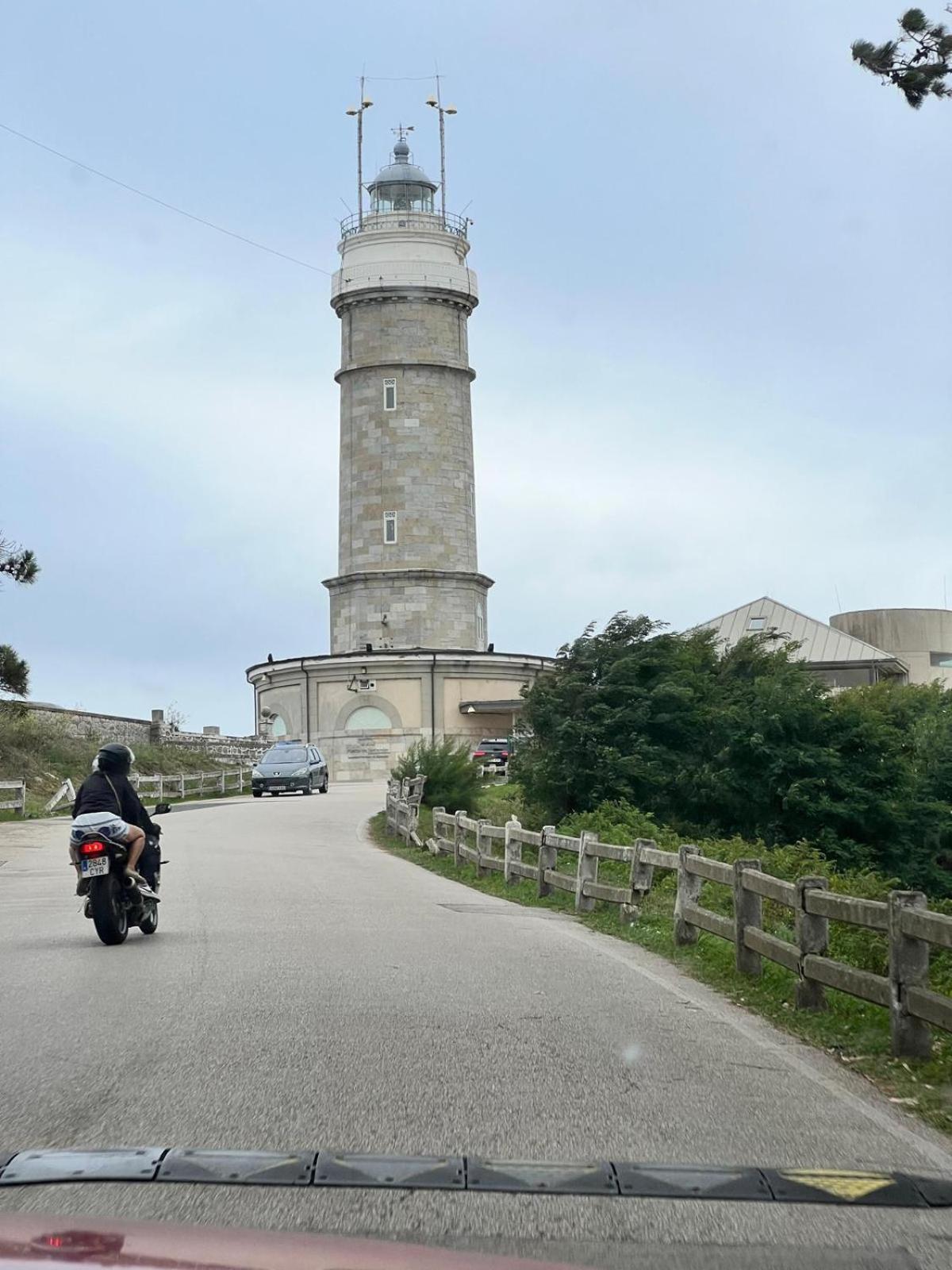 桑坦德El Pisuco De Lu Entre Puertochico Y El Sardinero公寓 外观 照片